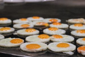 Why Eggs Are The Best Food To Eat On The Keto Diet To Stay Full and Burn Fat Fast